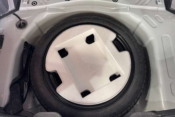 2022 Toyota Yaris Ascent Sport MXPA10R