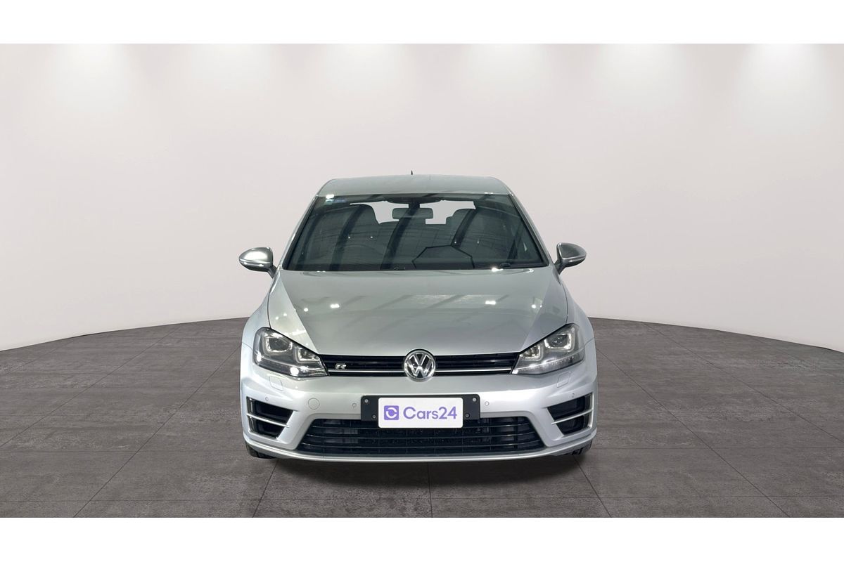 2015 Volkswagen Golf R 7
