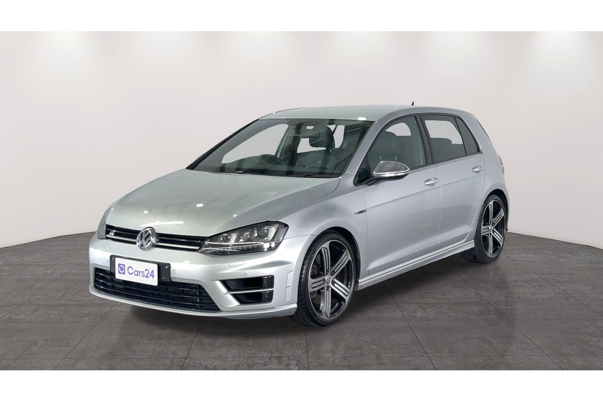 2015 Volkswagen Golf R 7