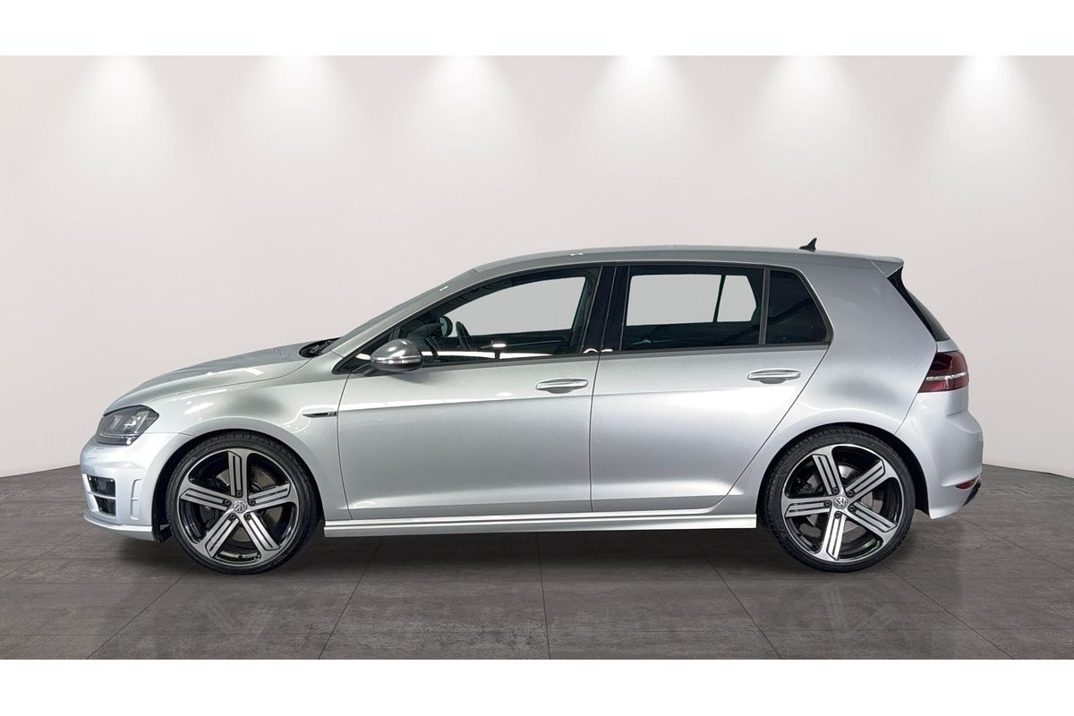 2015 Volkswagen Golf R 7