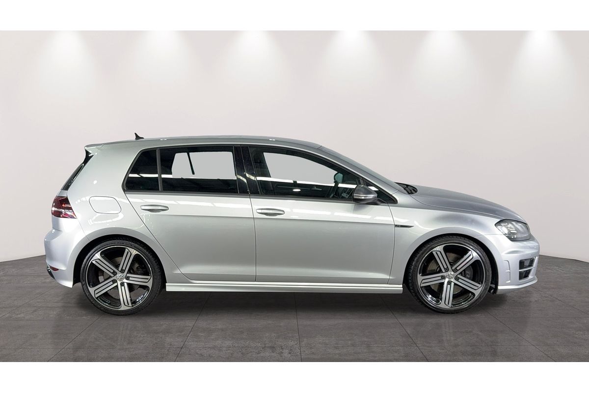 2015 Volkswagen Golf R 7