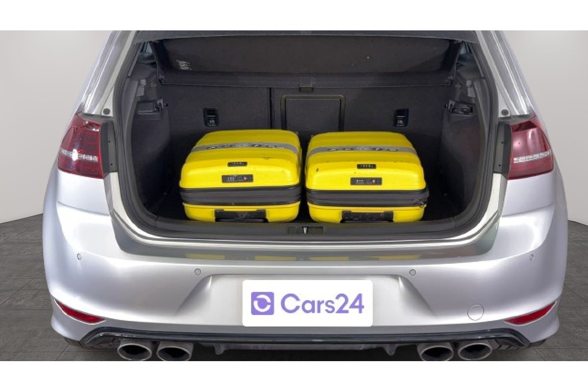 2015 Volkswagen Golf R 7