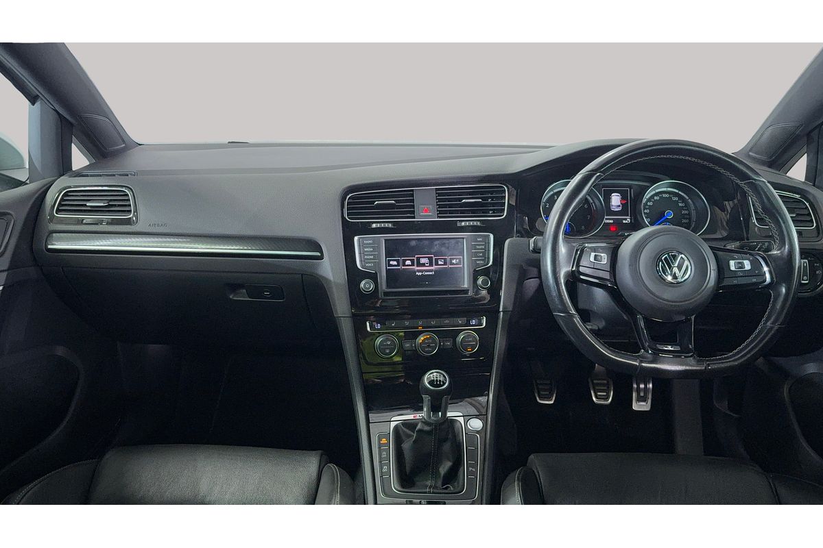 2015 Volkswagen Golf R 7