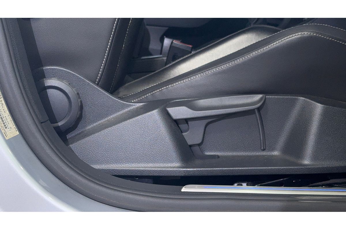 2015 Volkswagen Golf R 7