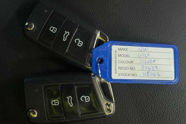 2015 Volkswagen Golf R 7