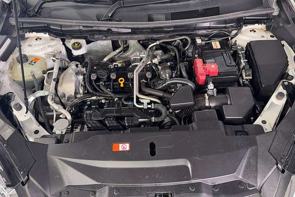 2023 Mitsubishi Outlander ES ZM