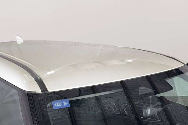 2023 Mitsubishi Outlander ES ZM