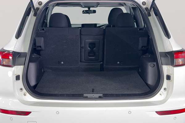 2023 Mitsubishi Outlander ES ZM