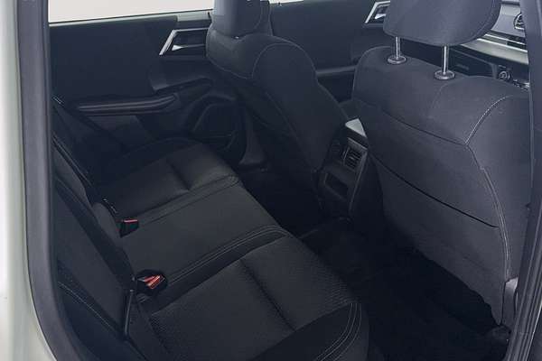 2023 Mitsubishi Outlander ES ZM