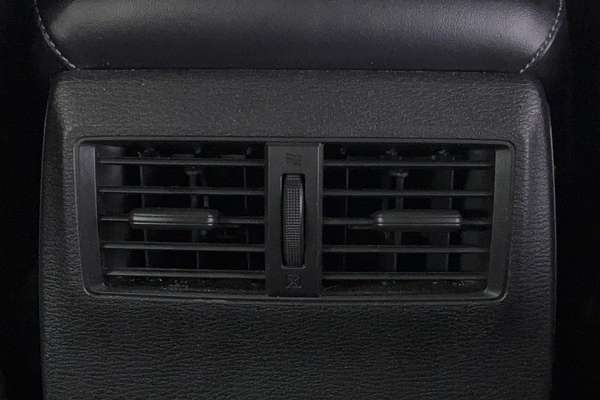 2023 Mitsubishi Outlander ES ZM