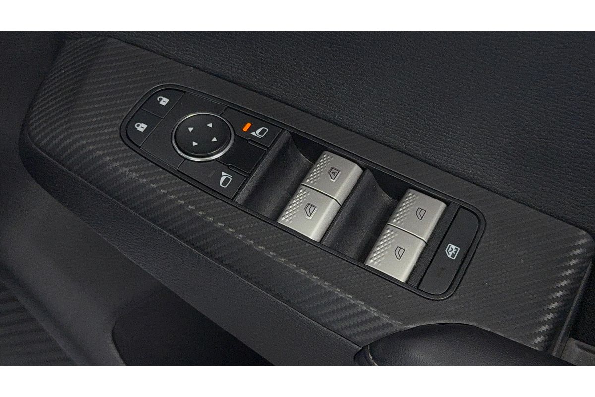 2023 Mitsubishi Outlander ES ZM