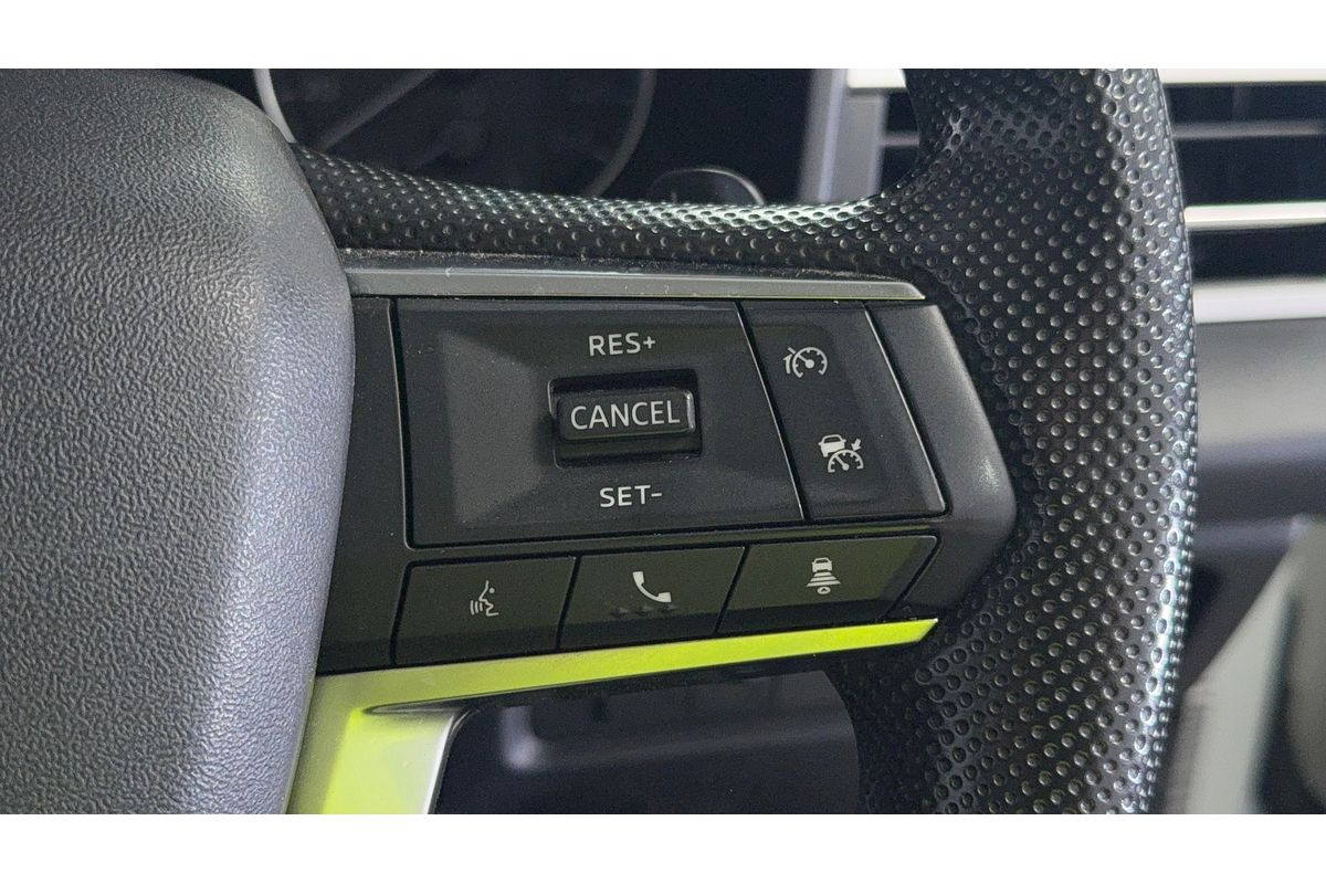 2023 Mitsubishi Outlander ES ZM