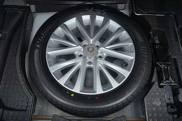 2017 Toyota Aurion Presara GSV50R