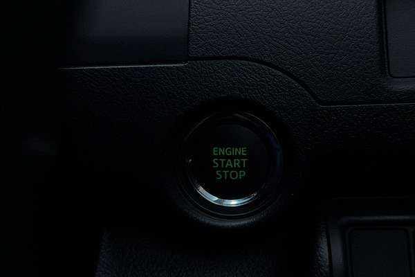 2017 Toyota Aurion Presara GSV50R