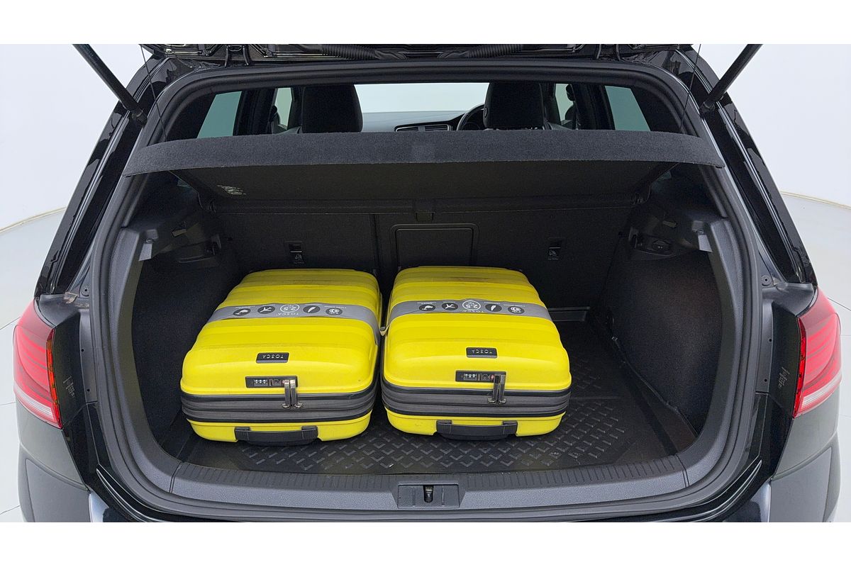 2017 Volkswagen Golf 110TSI Highline 7.5