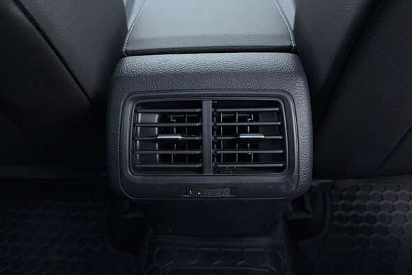 2017 Volkswagen Golf 110TSI Highline 7.5