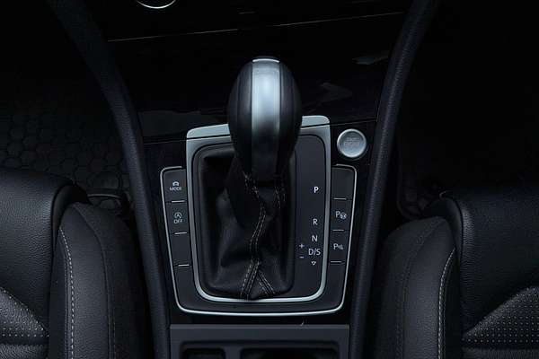 2017 Volkswagen Golf 110TSI Highline 7.5