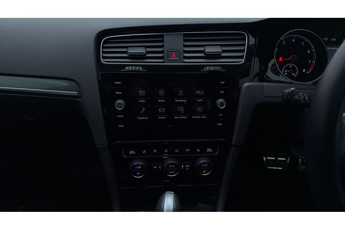 2017 Volkswagen Golf 110TSI Highline 7.5