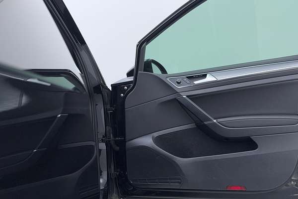 2017 Volkswagen Golf 110TSI Highline 7.5