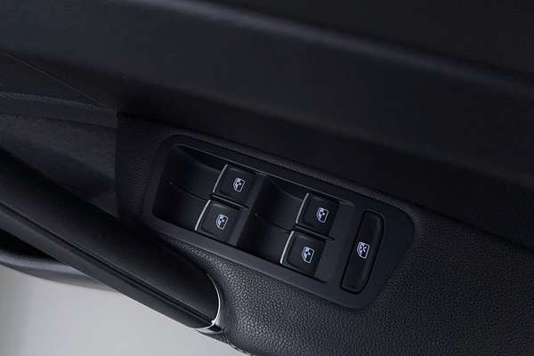 2017 Volkswagen Golf 110TSI Highline 7.5