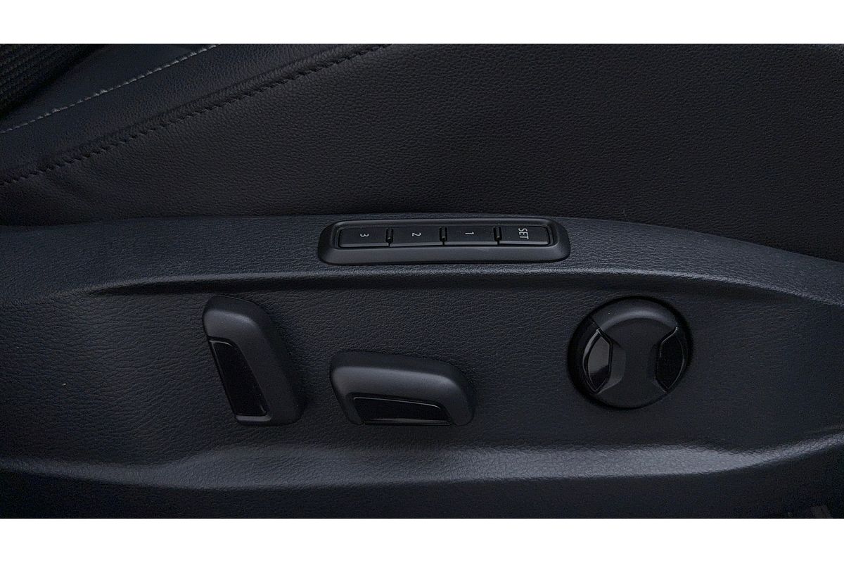 2017 Volkswagen Golf 110TSI Highline 7.5