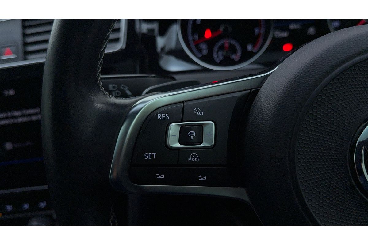 2017 Volkswagen Golf 110TSI Highline 7.5