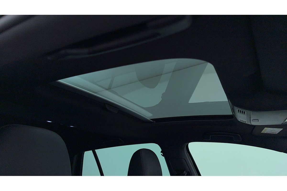 2017 Volkswagen Golf 110TSI Highline 7.5