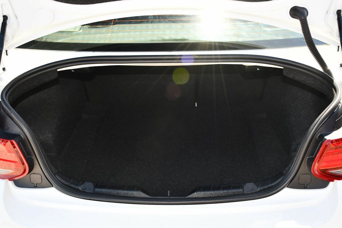 2018 BMW 2 Series 230i M Sport F22 LCI