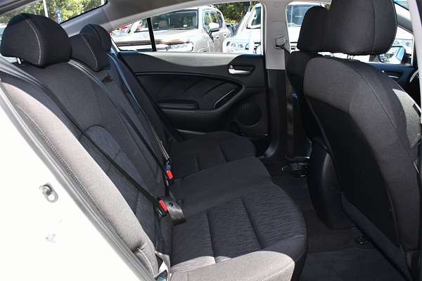2015 Kia Cerato S YD