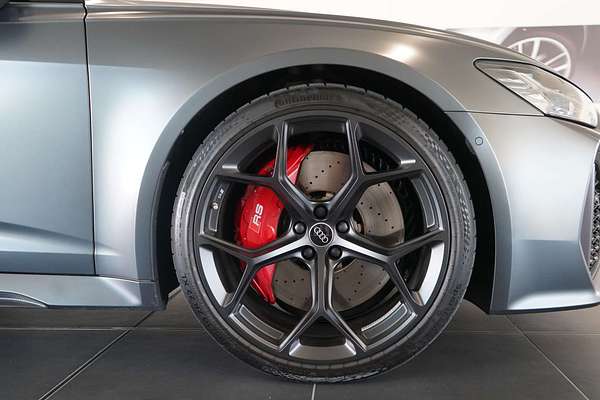 2024 Audi RS6 Performance C8