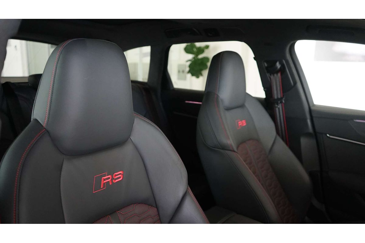 2024 Audi RS6 Performance C8