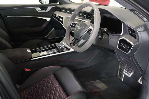 2024 Audi RS6 Performance C8