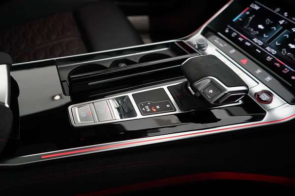 2024 Audi RS6 Performance C8