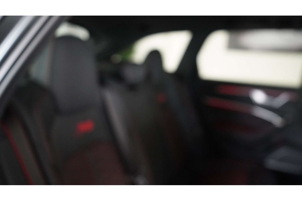 2024 Audi RS6 Performance C8