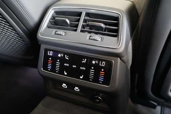 2024 Audi RS6 Performance C8