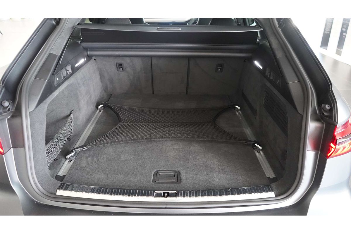 2024 Audi RS6 Performance C8