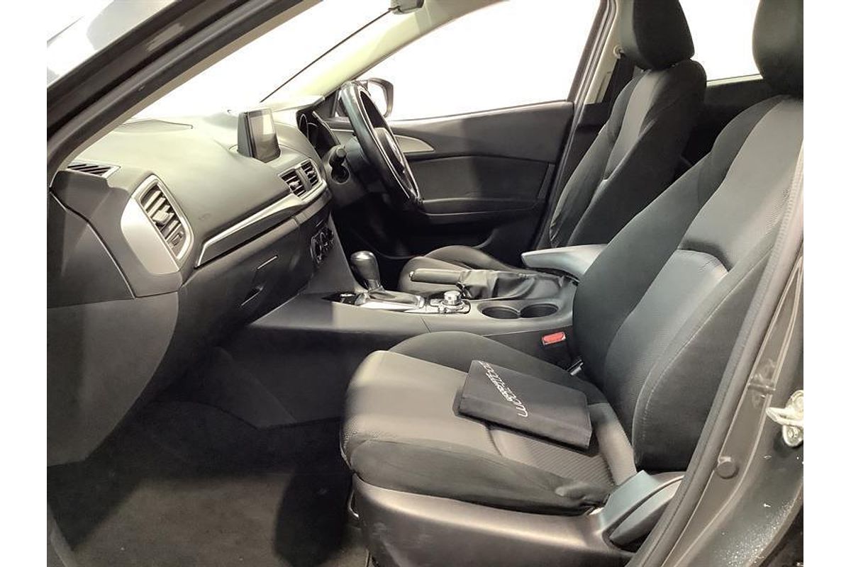 2018 Mazda 3 Neo Sport BN Series