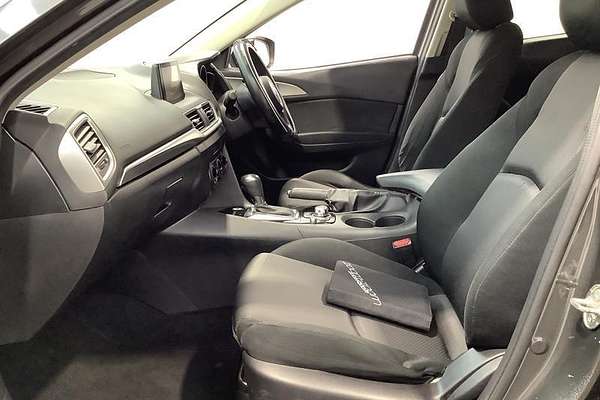 2018 Mazda 3 Neo Sport BN Series