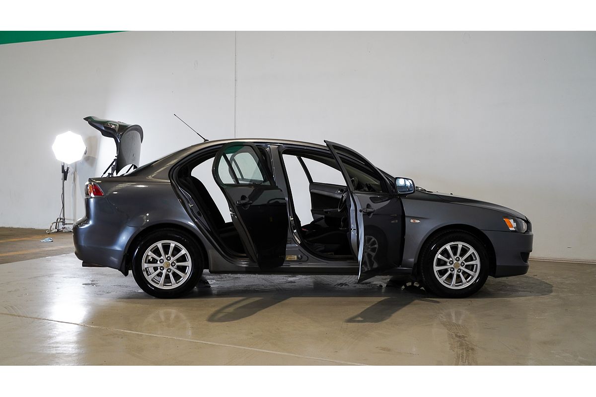 2011 Mitsubishi Lancer ES CJ