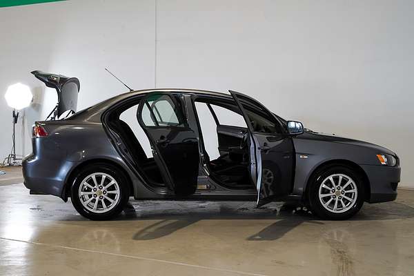 2011 Mitsubishi Lancer ES CJ