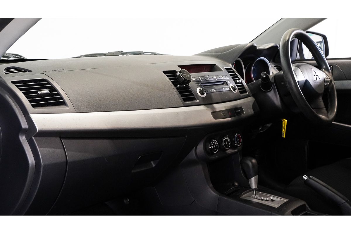 2011 Mitsubishi Lancer ES CJ