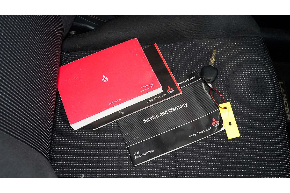 2011 Mitsubishi Lancer ES CJ