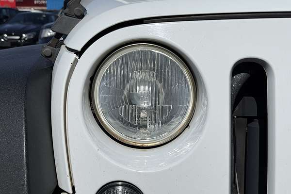 2017 Jeep Wrangler Unlimited Sport JK