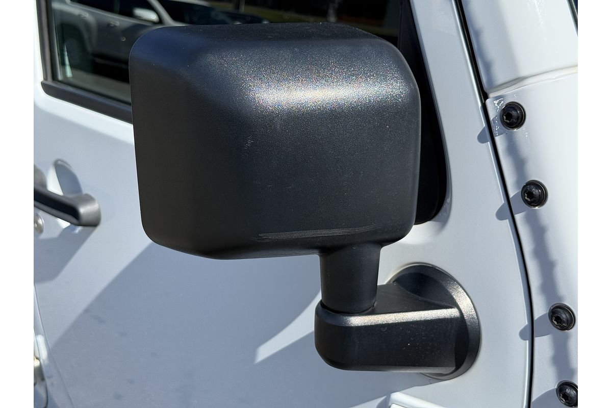 2017 Jeep Wrangler Unlimited Sport JK