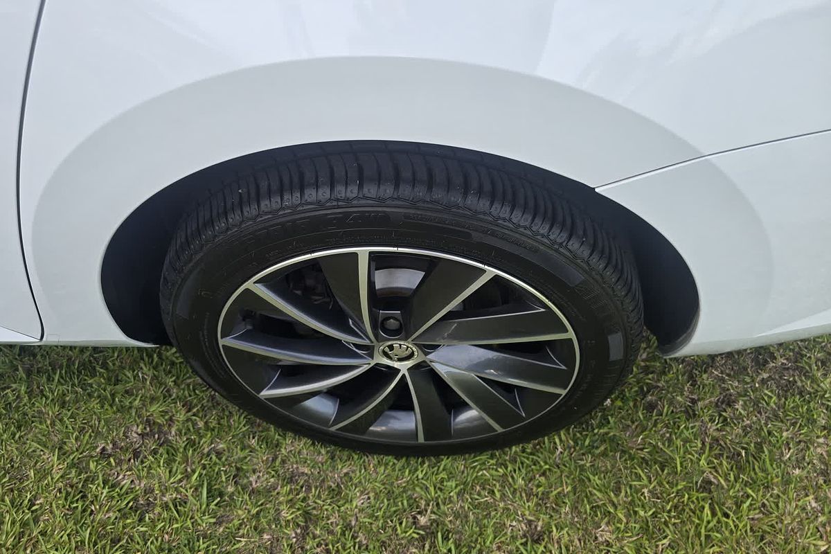 2016 SKODA Superb 162TSI NP