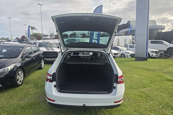 2016 SKODA Superb 162TSI NP