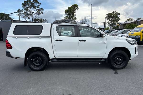 2021 Toyota Hilux Hilux 4x2 SR 2.8L T Diesel Automatic Double Cab