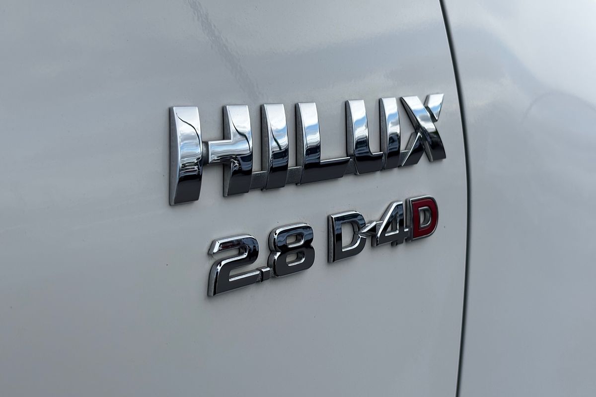 2021 Toyota Hilux Hilux 4x2 SR 2.8L T Diesel Automatic Double Cab