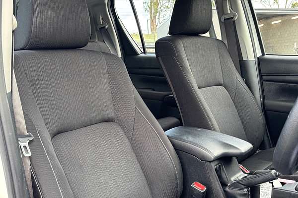 2021 Toyota Hilux Hilux 4x2 SR 2.8L T Diesel Automatic Double Cab