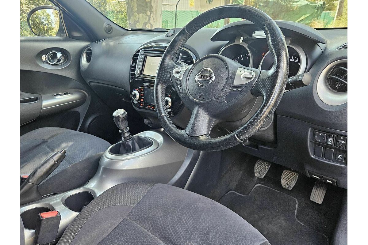 2014 Nissan JUKE ST-S (FWD) F15